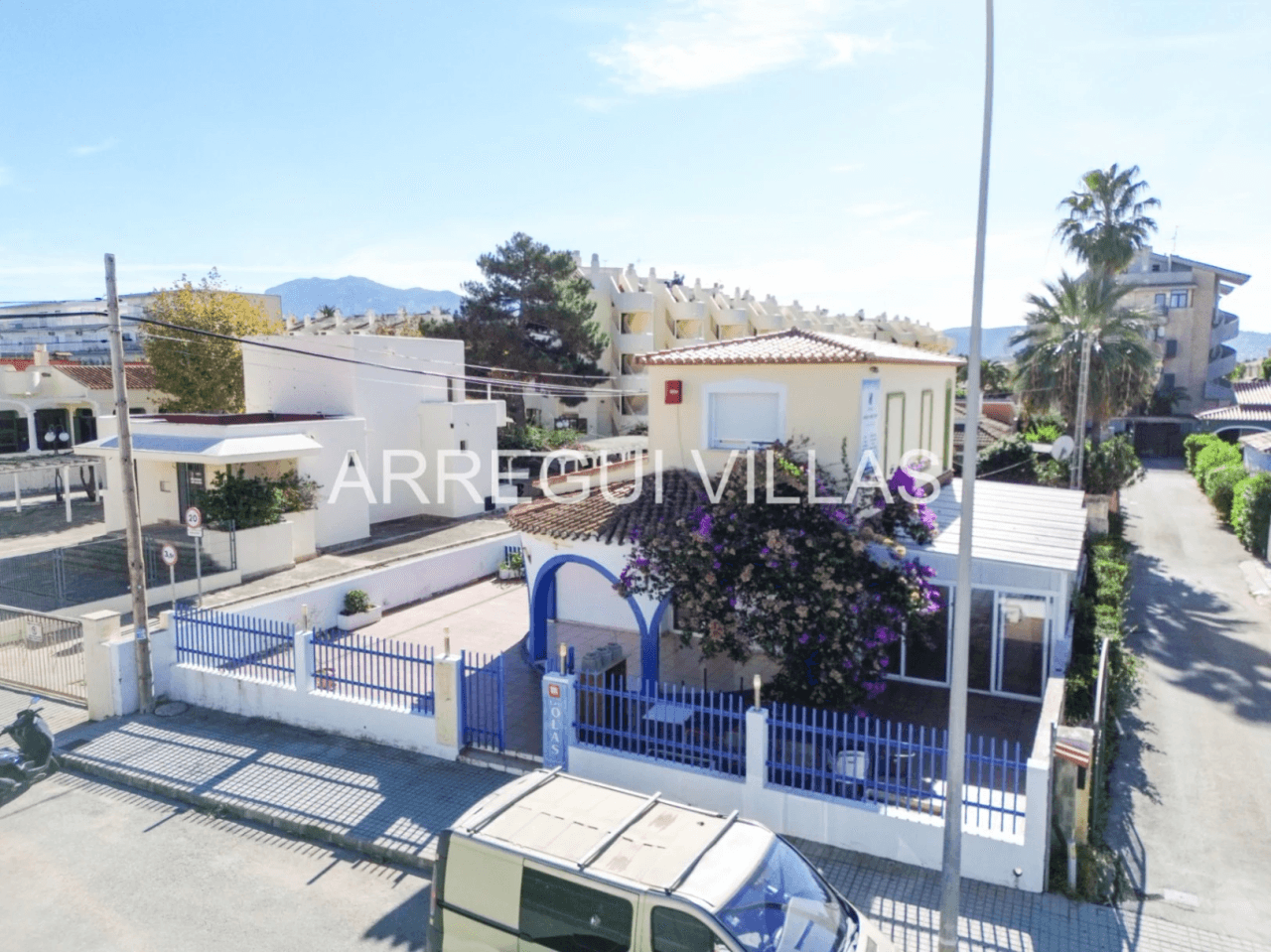 Vivienda/Oportunidad de negocio en venta en Dénia