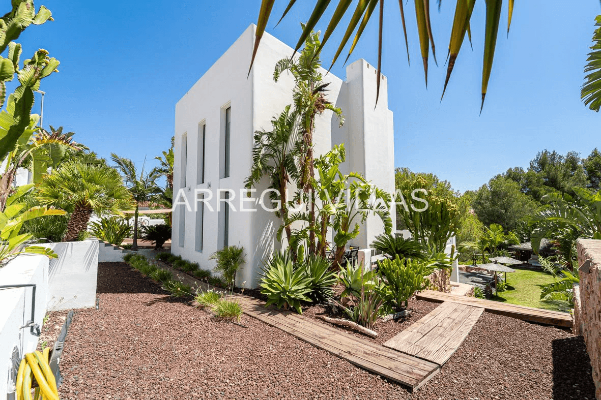Estupenda villa en venta en Dénia - Montgó