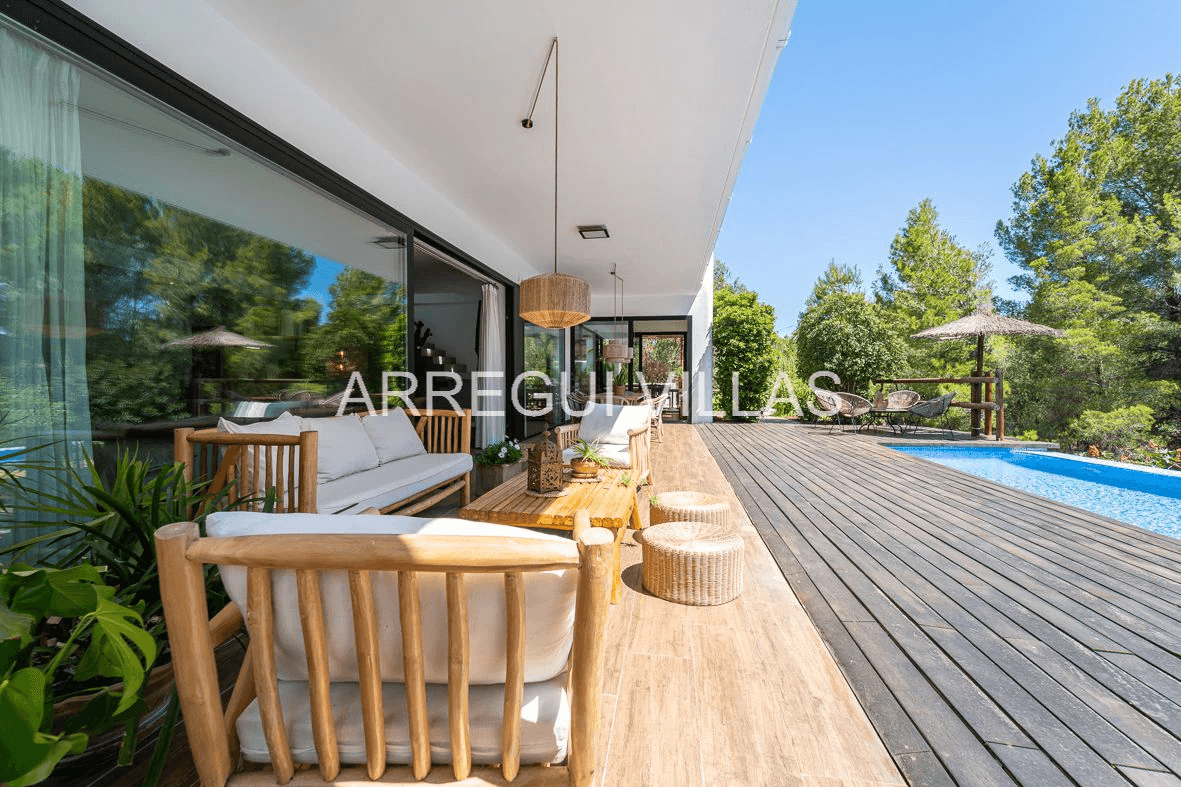 Estupenda villa en venta en Dénia - Montgó