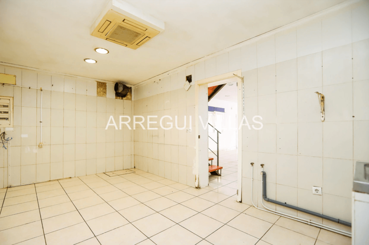 Vivienda/Oportunidad de negocio en venta en Dénia