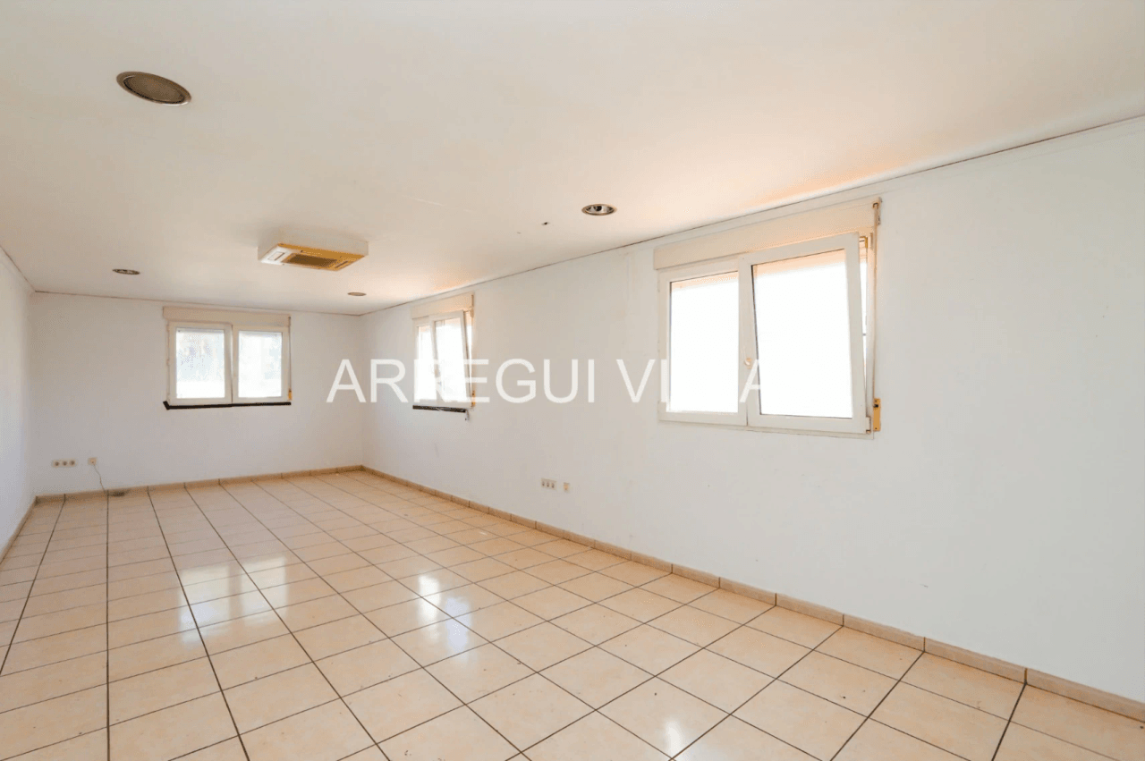 Vivienda/Oportunidad de negocio en venta en Dénia