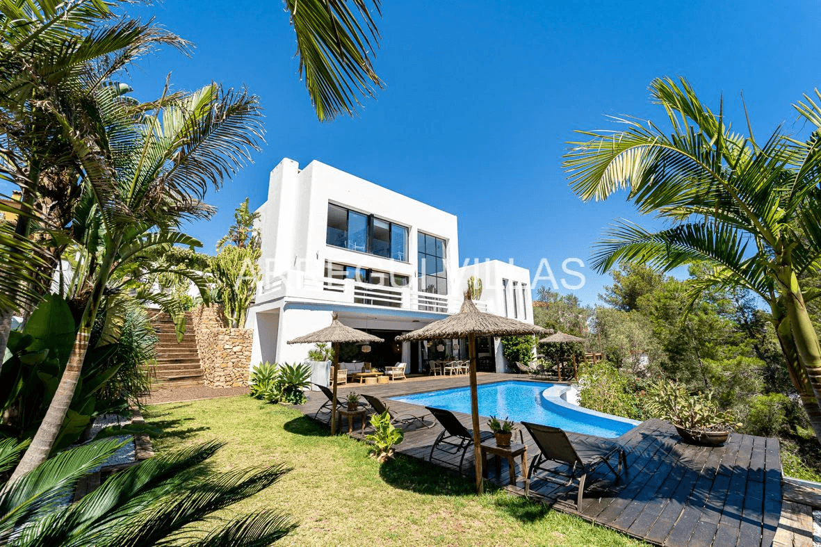 Estupenda villa en venta en Dénia - Montgó
