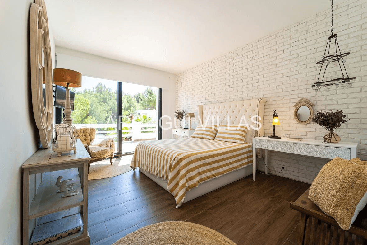 Estupenda villa en venta en Dénia - Montgó