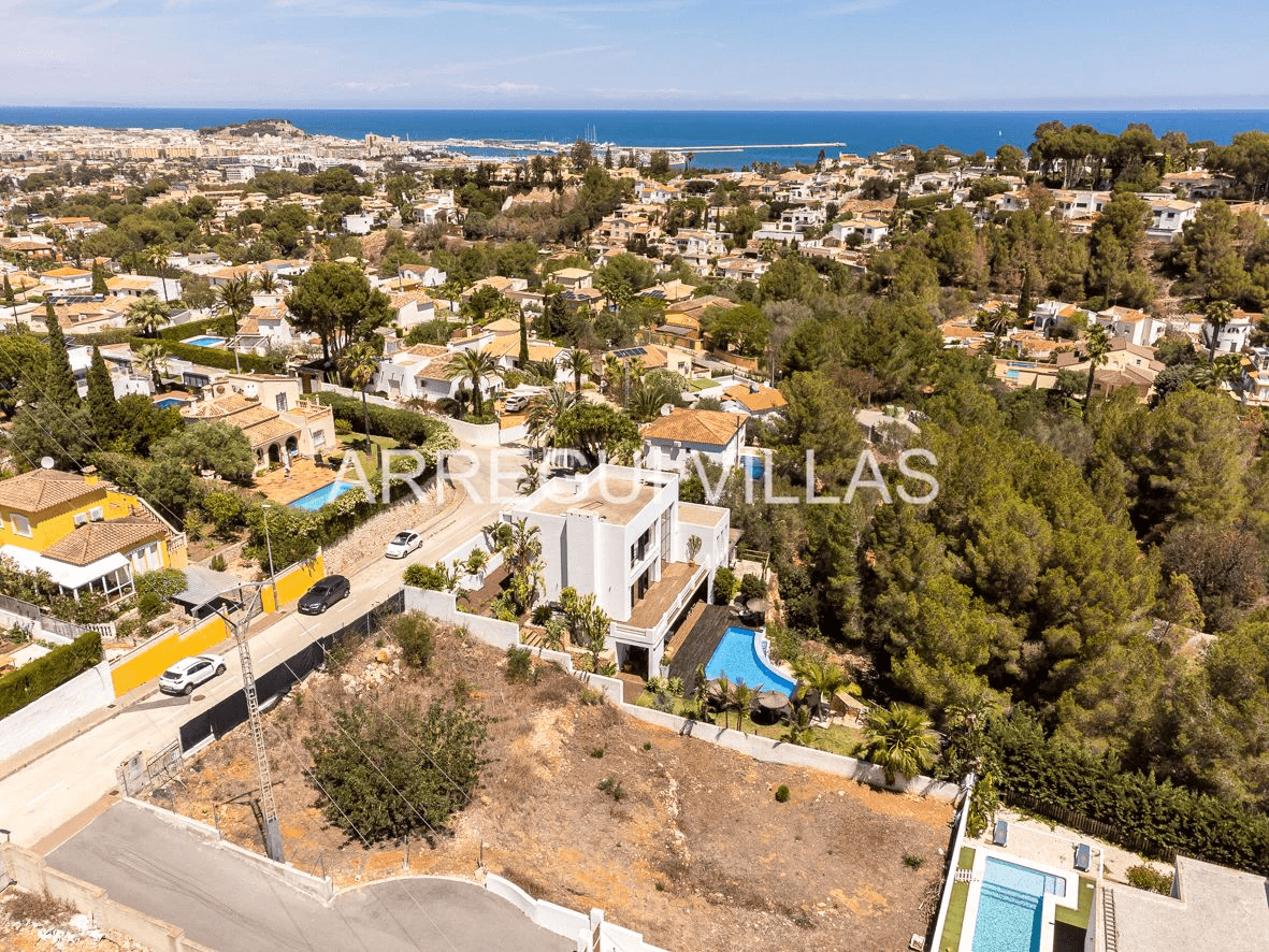 Estupenda villa en venta en Dénia - Montgó