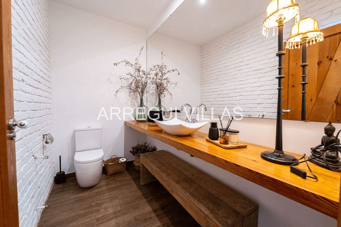 Estupenda villa en venta en Dénia - Montgó