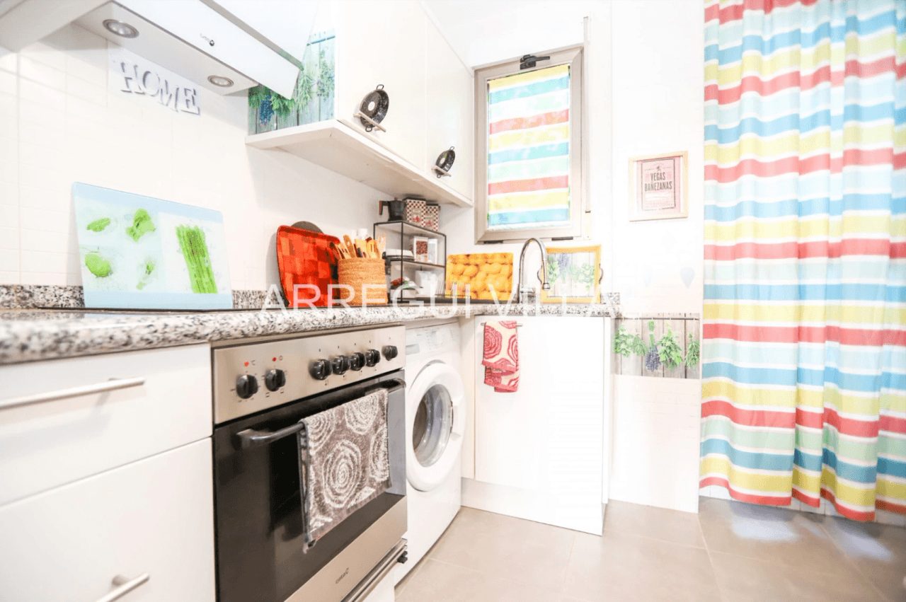 Apartamento en venta de 2 dormitorios en Deveses, Denia