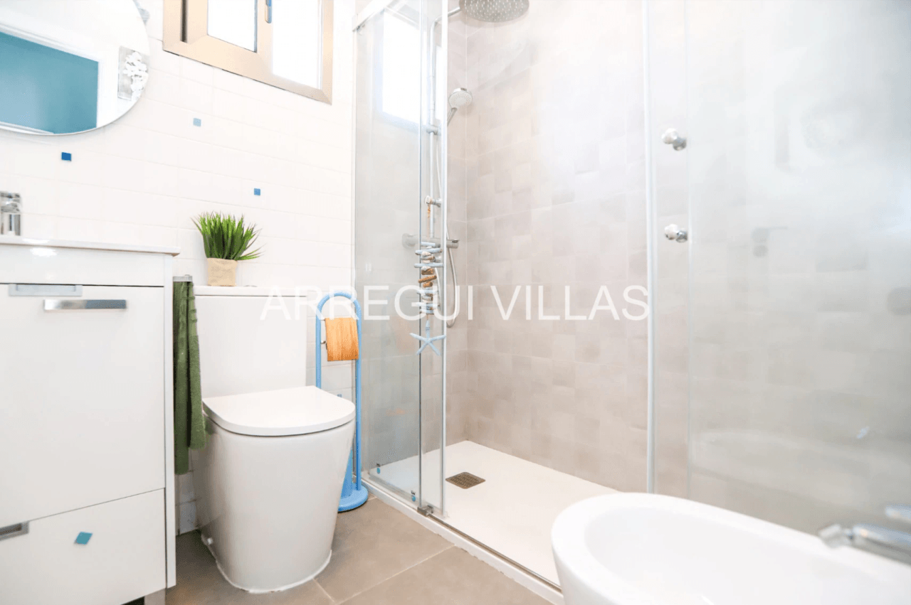 Apartamento en venta de 2 dormitorios en Deveses, Denia