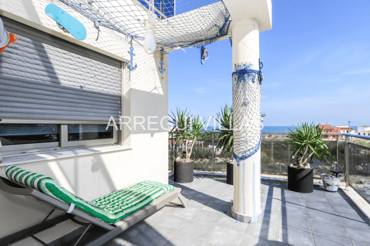 Apartamento en venta de 2 dormitorios en Deveses, Denia