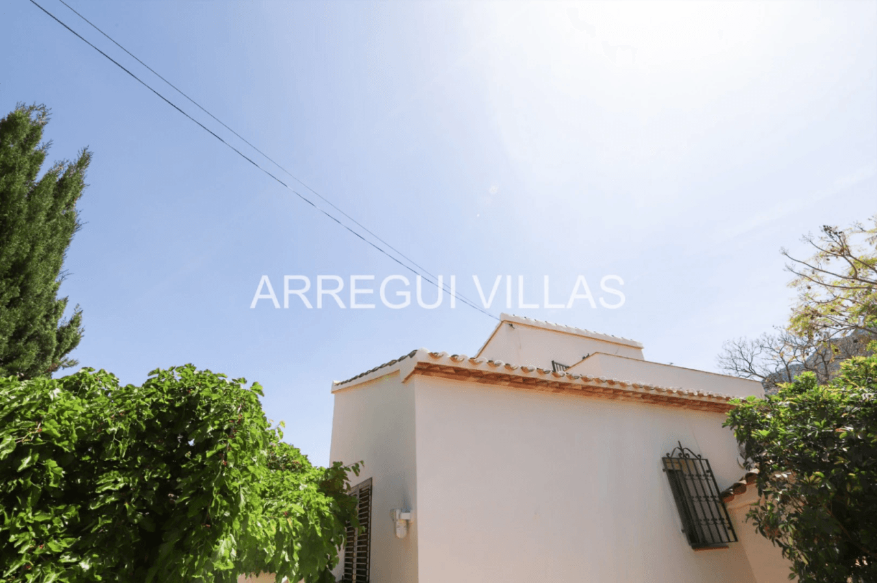 Exclusiva vivienda unifamiliar en Las Alquerias - Denia