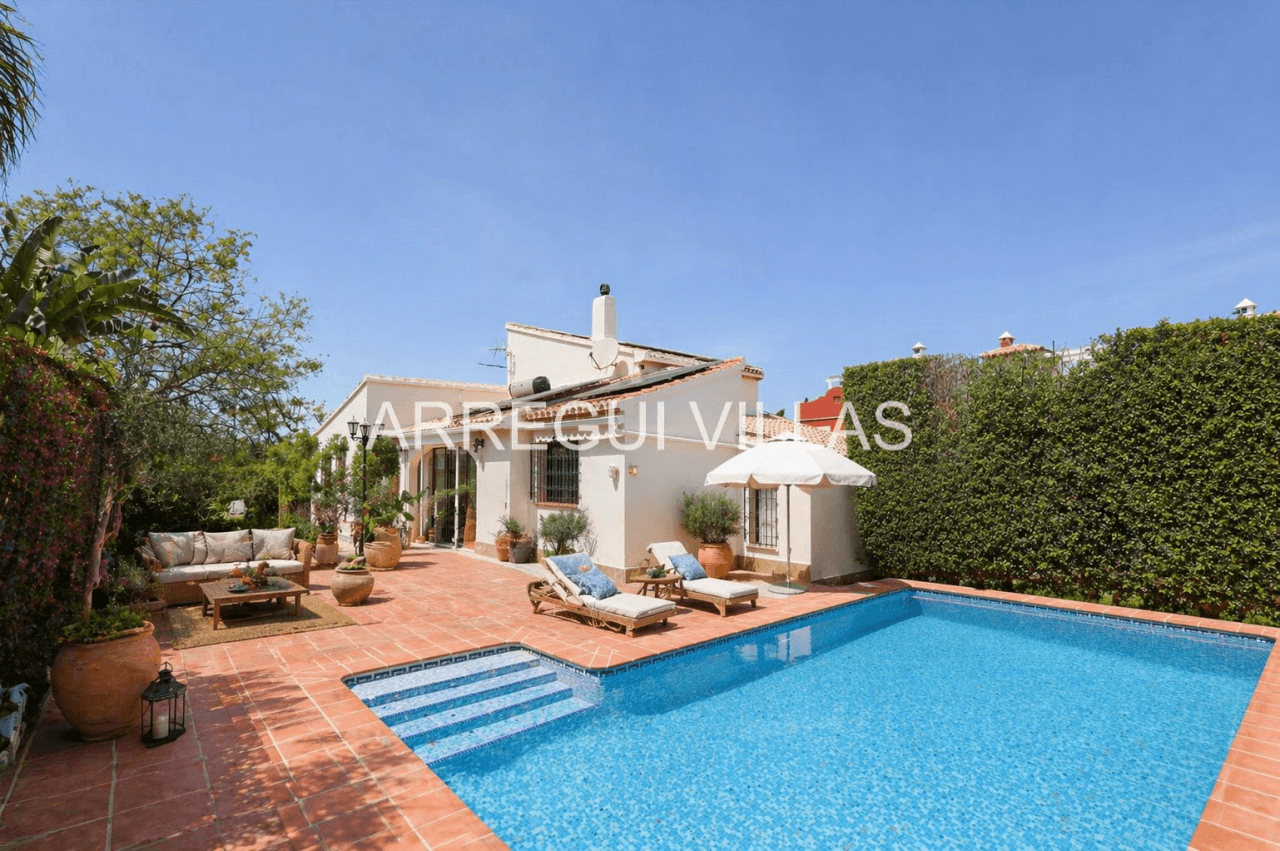 Exclusiva vivienda unifamiliar en Las Alquerias - Denia